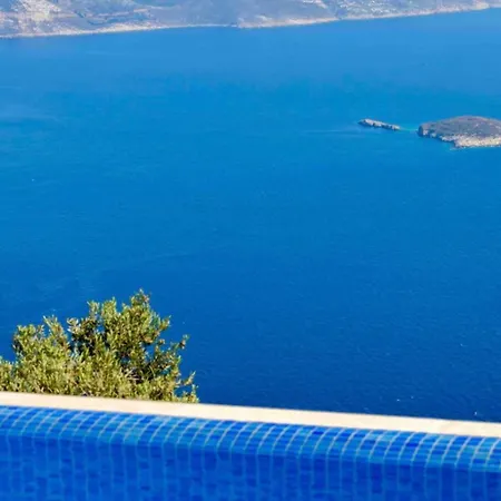 Grand Sea Luxury *